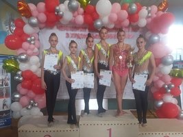 Девять Козятинчанок змагались на чемпіонат Вінницької області з художньої гімнастики 