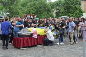 26 травня Козятинська громада прощалася з нашим, ще зовсім молодим Захисником- Сохинчуком Владиславом Сергійовичем.